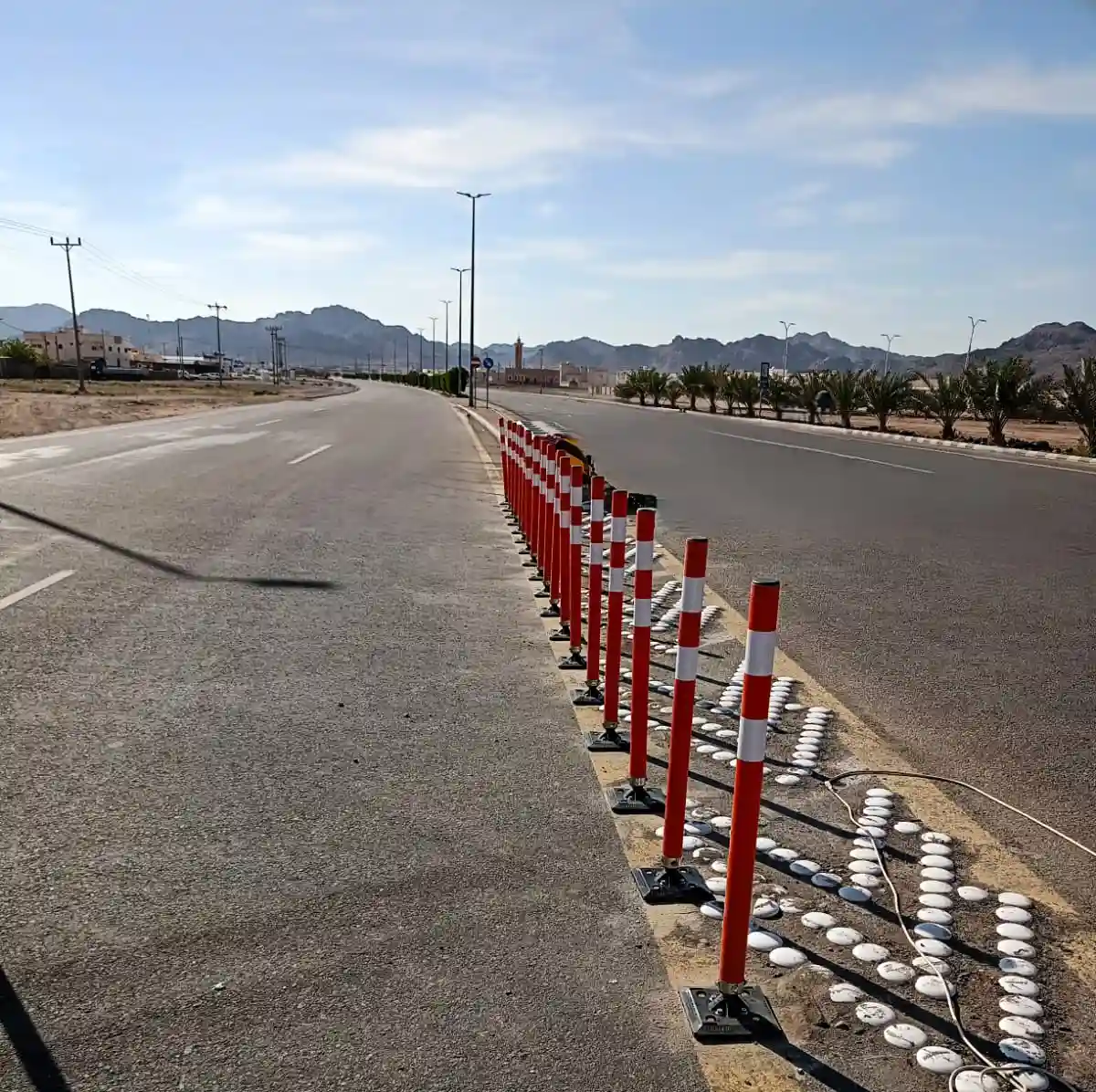 الأعمدة المرنة البلاستيكية TPU _ الأعمدة المرنة لتنظيم المرور