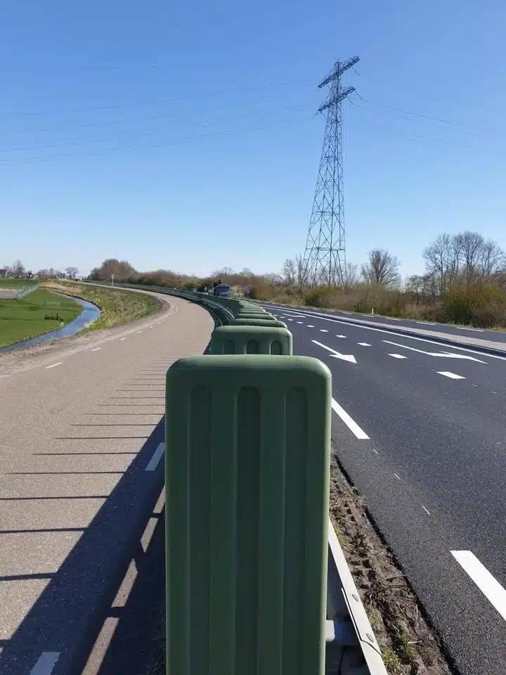 دور موانع الوهج في تقليل الحوادث الليلية